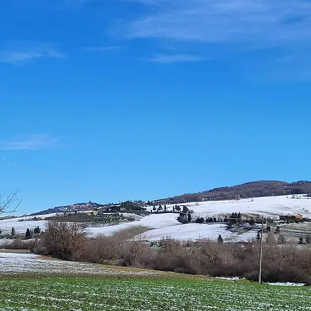 Parque de Campismo Dimora In Francigena San Quirico dʼOrcia